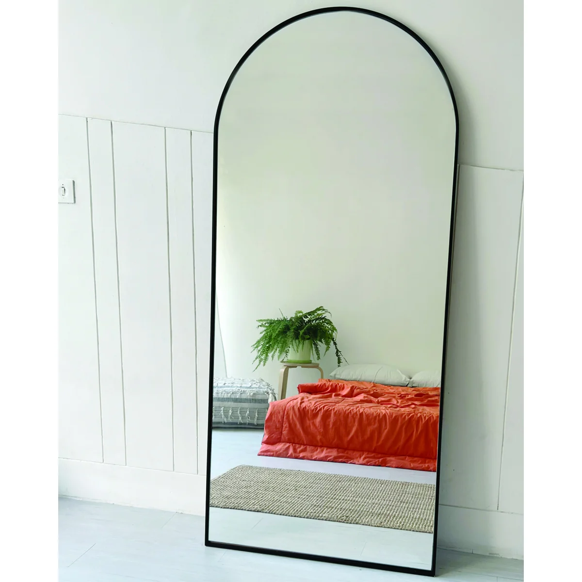 MR1007 - Minimal Arch Mirror